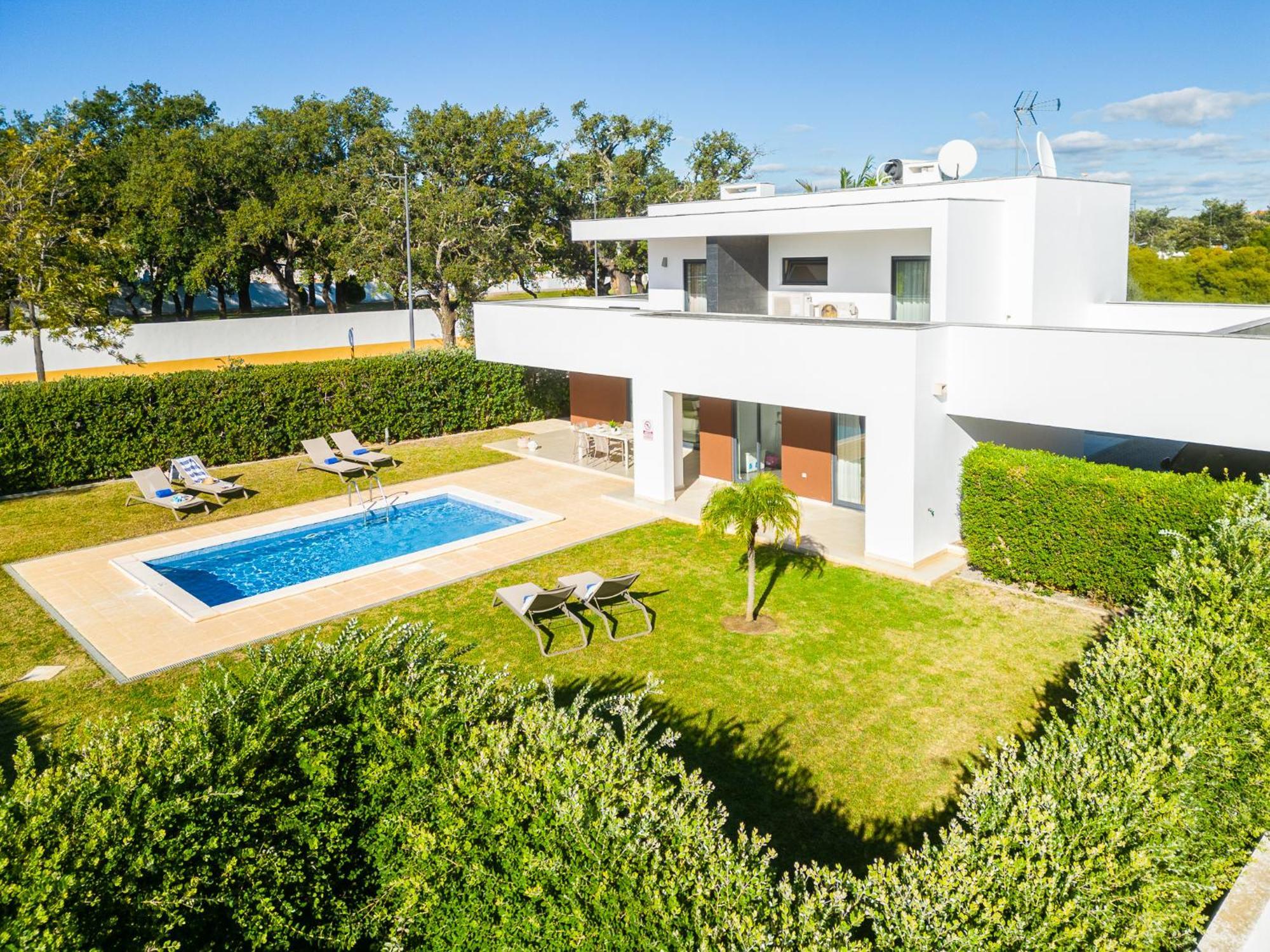 Villas Novochoro - Large Garden- Heatable Pool By Dreamvillasالبوفيرا المظهر الخارجي الصورة